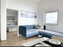 Apartments Josip - sea view : A1(2+2), A2(2+2), A3(2+2), SA1(2), SA2(2), A4(2+2), SA3(2) Drage - Riviera Biograd  - Apartment - A3(2+2): living room