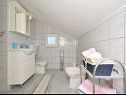 Apartments Aurelija - 20 m from beach: A1(4+2), A2(4), A3(2+2) Arbanija - Island Ciovo  - Apartment - A3(2+2): bathroom with toilet