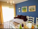 Apartments Anda - sea view: B1(4), B2(4), C(4+1) Mastrinka - Island Ciovo  - Apartment - C(4+1): living room