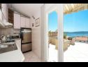 Apartments Bozo - amazing terrace and sea view: A1(4) Okrug Gornji - Island Ciovo  - Apartment - A1(4): kitchen