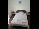 Apartments Biserka - 50 m from beach : A1(2+1), A2(2+1), A3(2+1), A4(6), A5(4), A6(4) Okrug Gornji - Island Ciovo  - Apartment - A4(6): bedroom
