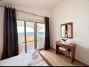 Apartments Mari - 150 m from sea: A1(2+1), A2(2+1), A3(2+1), A4(2+1) Okrug Gornji - Island Ciovo  - Apartment - A3(2+1): bedroom