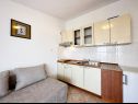 Apartments Mari - 150 m from sea: A1(2+1), A2(2+1), A3(2+1), A4(2+1) Okrug Gornji - Island Ciovo  - Apartment - A4(2+1): kitchen