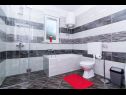 Apartments Ivica - garden terrace A1(2), A2(2+2) Slatine - Island Ciovo  - Apartment - A2(2+2): bathroom with toilet