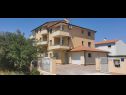 Apartments Gorgi - garden view: A2(2), A3(2), A4(2), A5(2), A6(2) Liznjan - Istria  - house