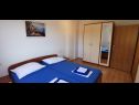 Apartments Gorgi - garden view: A2(2), A3(2), A4(2), A5(2), A6(2) Liznjan - Istria  - Apartment - A2(2): bedroom