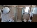 Apartments Gorgi - garden view: A2(2), A3(2), A4(2), A5(2), A6(2) Liznjan - Istria  - Apartment - A4(2): bathroom with toilet