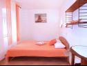 Apartments Sam - central with pool: A1 I kat(4+1), A2 II kat(4+1) Medulin - Istria  - Apartment - A2 II kat(4+1): bedroom
