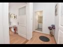 Apartments Ariana - central & comfy: A1(4) Porec - Istria  - Apartment - A1(4): hallway