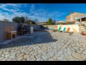 Holiday home Edo - with pool: H(4+1) Svetvincenat - Istria  - Croatia - courtyard