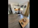 Apartments Bella - with parking: A1(2+2) Rijeka - Kvarner  - Apartment - A1(2+2): kitchen and dining room