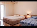 Apartments Miljko - 80 m from beach: A1(6), SA2(2), A10(4+1), A11(2+2) Brela - Riviera Makarska  - room