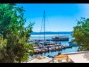 Apartments and rooms Hope - 30m to the sea & seaview: R1(3), R3(3), A2(3), A4(4) Brela - Riviera Makarska  - sea view (house and surroundings)