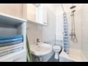Apartments More - 60m from the sea: A1 Citron(2+2), A2 Mateo(4+1), A3 Sime(2+2), A4 Dino(2+1), A5 Dijana(2+2) Brist - Riviera Makarska  - Apartment - A5 Dijana(2+2): bathroom with toilet