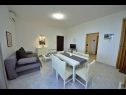 Apartments Ivo - with pool: A1(6+1) Tucepi - Riviera Makarska  - Apartment - A1(6+1): living room