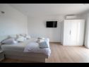 Apartments Mir - close to beach: SA1(2), SA2(2), SA3(2+1), SA4(2), A5(4) Duce - Riviera Omis  - Studio apartment - SA3(2+1): interior