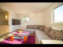Apartments Saga 2 - with swimming pool A6(4+1), A7 (2+2), A8 (4+1) Lokva Rogoznica - Riviera Omis  - Apartment - A8 (4+1): living room
