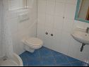 Apartments VP SA2(2), A3(3), A4(2+3), A5(3), A6(2+2) Stanici - Riviera Omis  - Apartment - A4(2+3): bathroom with toilet