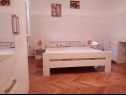 Apartments Baničević - 150m from sea A2(3+1) Orebic - Peljesac peninsula  - Apartment - A2(3+1): bedroom