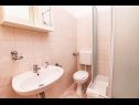 Apartments Vik - 250 m from beach A1(4), A2(3), A3(2), SA4(2) Brodarica - Riviera Sibenik  - Apartment - A3(2): bathroom with toilet