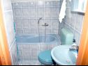Apartments Mirni - 5 m from sea: A1(2+1) Luka (Island Prvic) - Riviera Sibenik  - Apartment - A1(2+1): bathroom with toilet