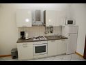 Apartments Araz - parking and barbecue: A1(4+1), A2(3) Vodice - Riviera Sibenik  - Apartment - A1(4+1): kitchen