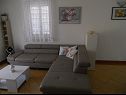 Apartments Depa - garden and barbecue: A1(4), A2(4), A3(4) Vodice - Riviera Sibenik  - Apartment - A2(4): living room