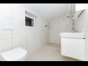 Apartments Star - with swimming pool: A1(4), A4 lavanda(4), A3 ruzmarin(4), A5(6), A6(6) Stomorska - Island Solta  - Apartment - A6(6): bathroom with toilet