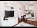 Apartments Bosiljka-comfortable and modern: A1(2) Split - Riviera Split  - Apartment - A1(2): dining room