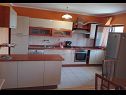 Apartments Luka - pet friendly A1(4+2) Seget Donji - Riviera Trogir  - Apartment - A1(4+2): kitchen