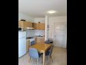 Apartments Katy - 150m from the clear sea: A1(2+2) Seget Vranjica - Riviera Trogir  - Apartment - A1(2+2): kitchen