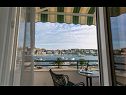 Apartments Mare - 30 m from pebble beach: SA1(2), SA2(2), A3(4), A4(4), A5(8) Seget Vranjica - Riviera Trogir  - Apartment - A4(4): terrace