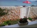 Apartments Mer - 10m to the beach: A1(4+2) Sevid - Riviera Trogir  - courtyard