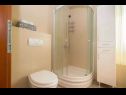 Apartments Mer - 10m to the beach: A1(4+2) Sevid - Riviera Trogir  - Apartment - A1(4+2): bathroom with toilet