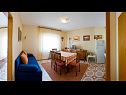 Apartments Sanda - 10 M from the beach : A1(6+1), A2(6+1) Trogir - Riviera Trogir  - Apartment - A2(6+1): living room