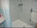 Apartments Tone - spacious and comfortable: A1 zuti(5+2), A2 plavi(5+2) Trogir - Riviera Trogir  - Apartment - A2 plavi(5+2): bathroom with toilet