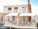 Apartments Srećko - close to center with terrace: A1(2+1), A2(5) Kukljica - Island Ugljan  - Apartment - A1(2+1): balcony
