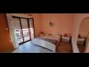 Apartments Julijana - economy apartment A1(6) Bibinje - Zadar riviera  - Apartment - A1(6): bedroom