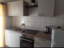 Apartments and rooms Aleksandra - 10 m from sea: A1 lijevi(2+2), A2 desni(2+2), A3(4+1), A4(2+2), R7(2), A5(4), A6(4+1) Bibinje - Zadar riviera  - Apartment - A3(4+1): kitchen