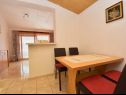 Apartments Mimi - free parking and barbecue: A1(2+2), A2(2+2) Nin - Zadar riviera  - Apartment - A2(2+2): dining room
