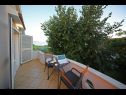 Apartments Anita - 100 m from the beach: A1(2+2), SA2(2+2), A3(2+2), A4(2+2) Sukosan - Zadar riviera  - Apartment - A1(2+2): balcony