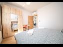 Apartments Vrsi beautiful apartments with pool A1(4), A2(4), A3(4) Vrsi - Zadar riviera  - Apartment - A3(4): bedroom