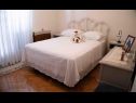 Apartments Vintage - terrace and parking A1(4) Zadar - Zadar riviera  - Apartment - A1(4): bedroom