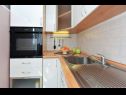 Apartments Ivan - 50 m from sea: A1(3+1) Zadar - Zadar riviera  - Apartment - A1(3+1): kitchen