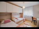 Apartments Inga A1(4+1) Zadar - Zadar riviera  - Apartment - A1(4+1): bedroom