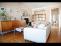 Apartments Mirjana - nearby the sea: A1-Zoe (4) Zadar - Zadar riviera  - Apartment - A1-Zoe (4): living room