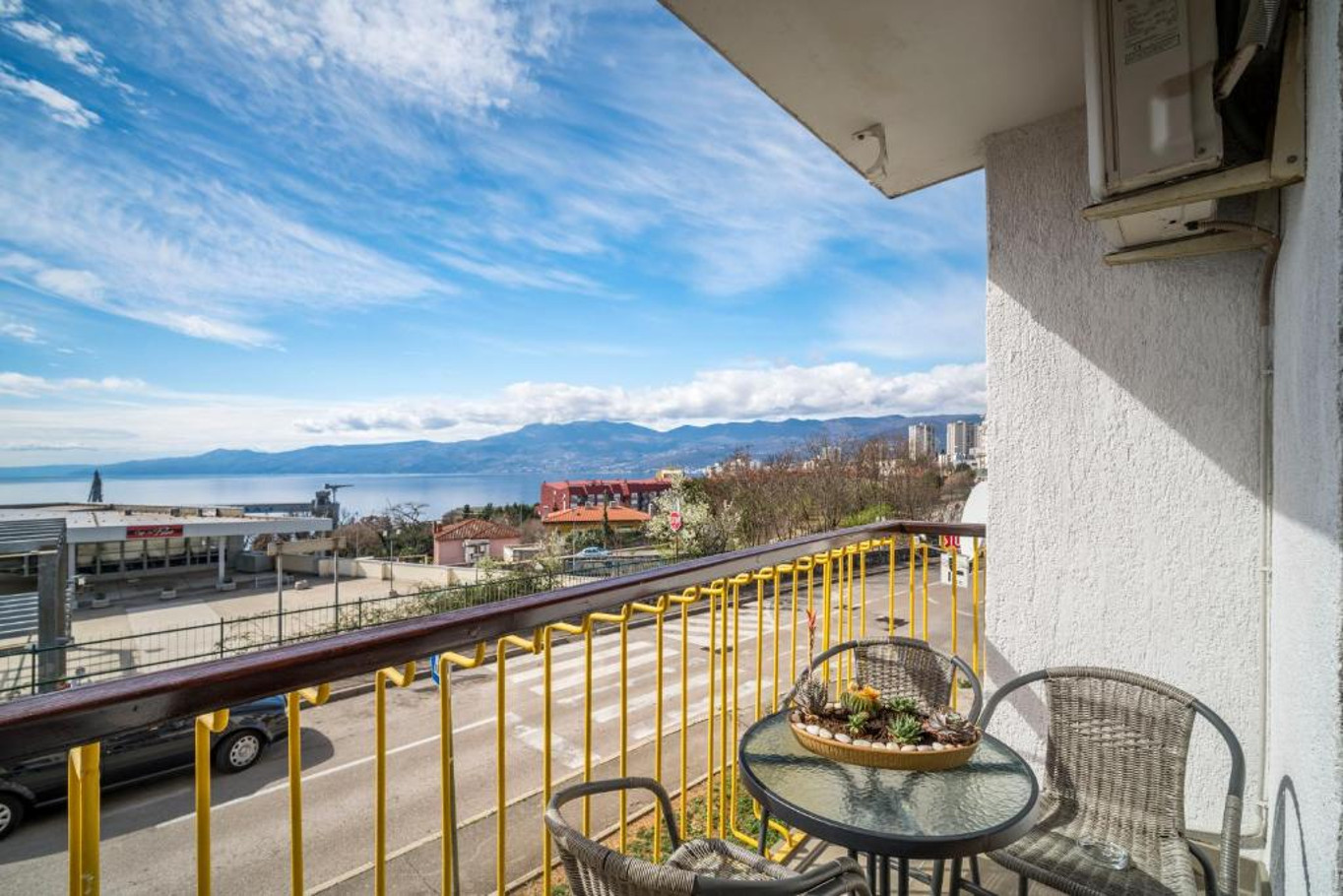 Apartments Slava - sea view: A1(4) Rijeka - Kvarner 