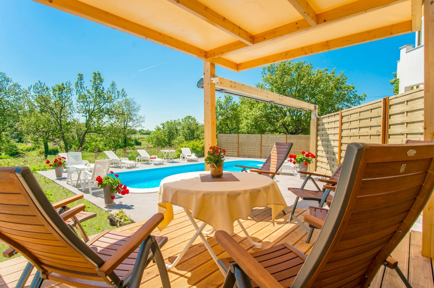 Apartment Marinko - with pool : A2 Barban, Istria 0