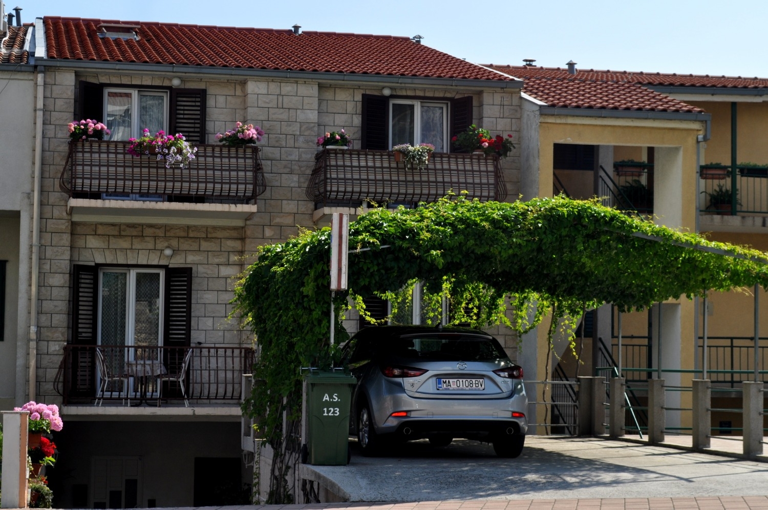Apartment Ljuba - 130 meter from sea A4 Makarska, Riviera Makarska 0