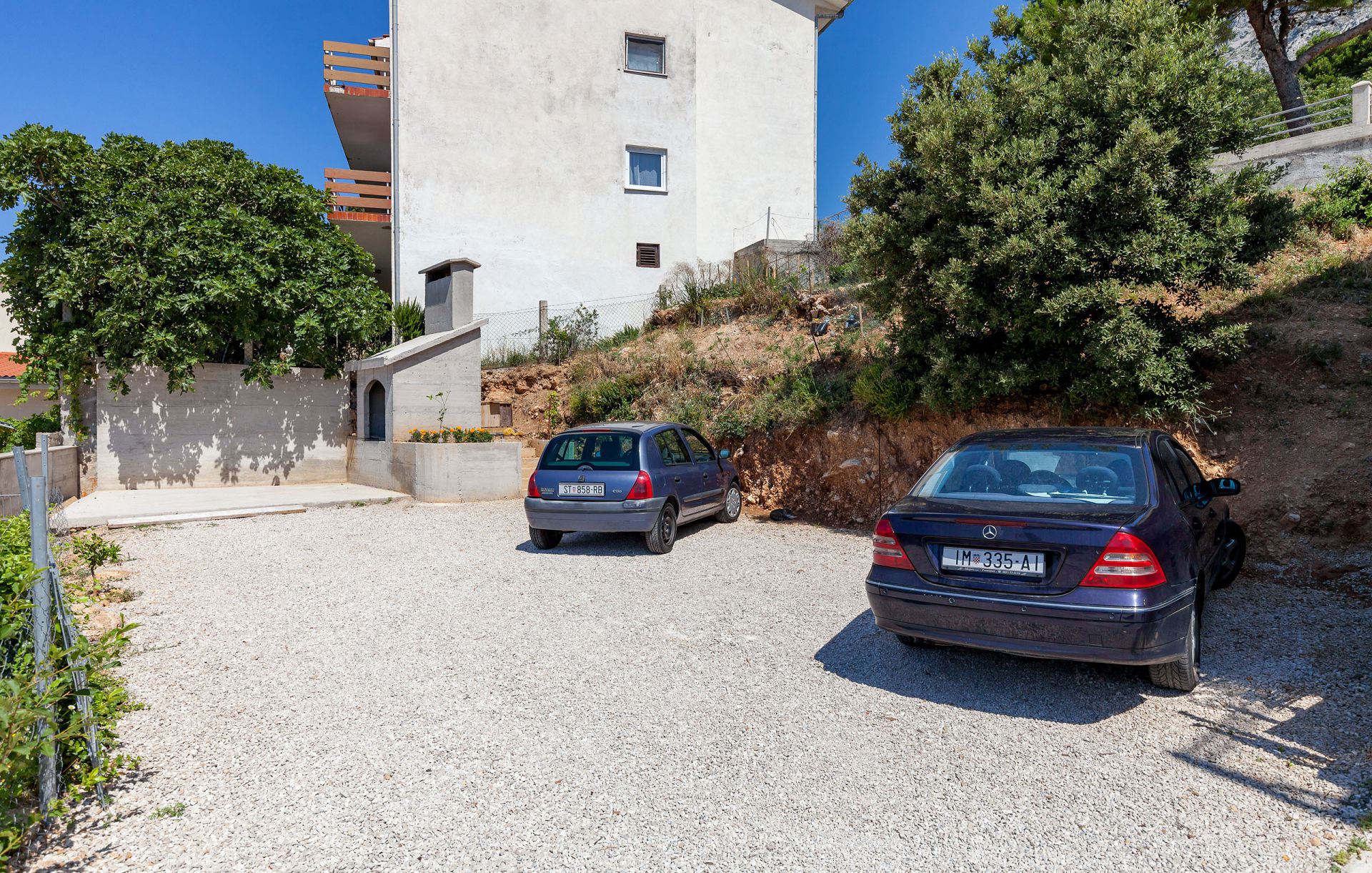 Apartment Ana - free parking: A5 Stanici, Riviera Omis 2